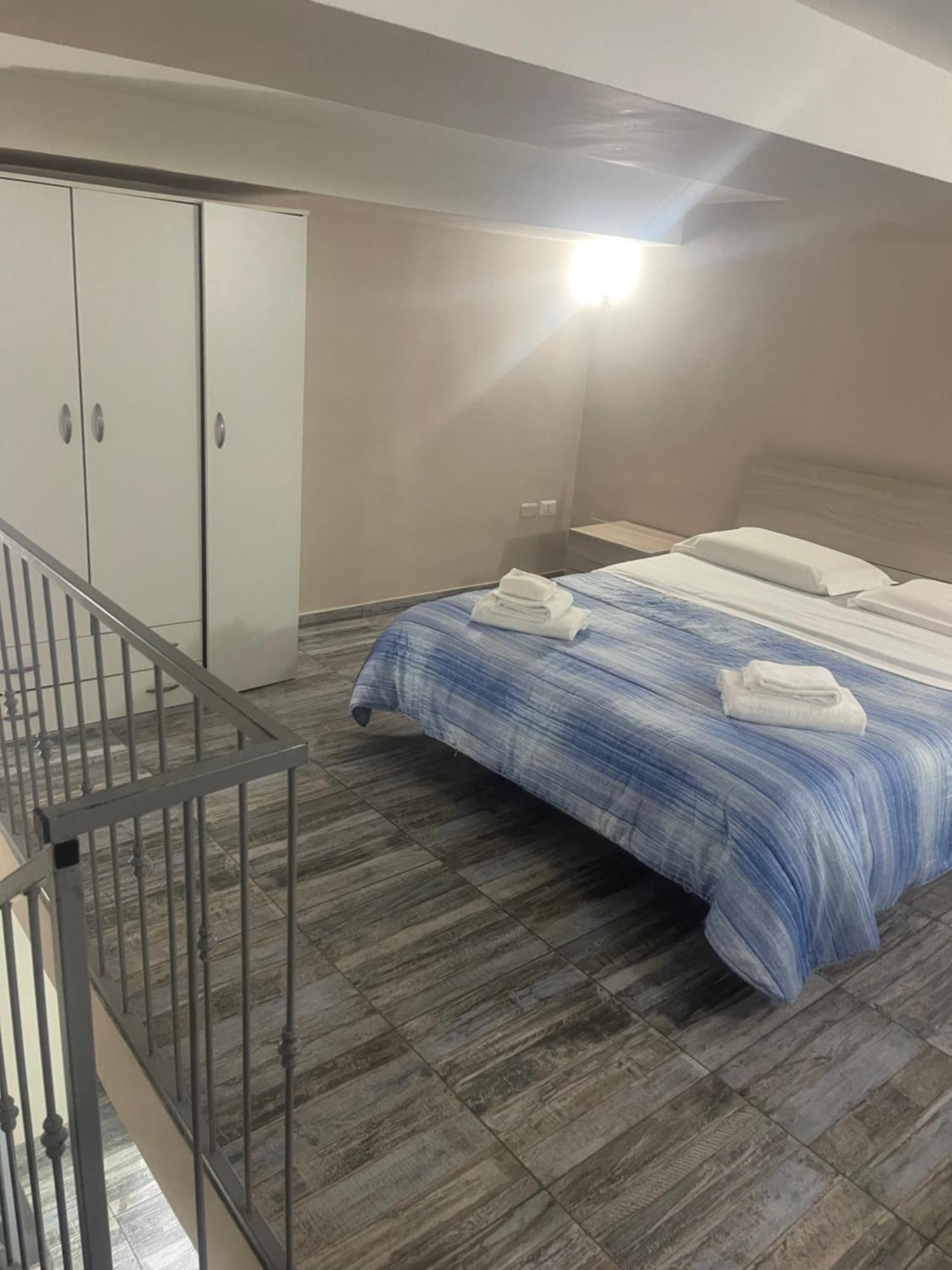 B&B Chez Moi Наполи Екстериор снимка