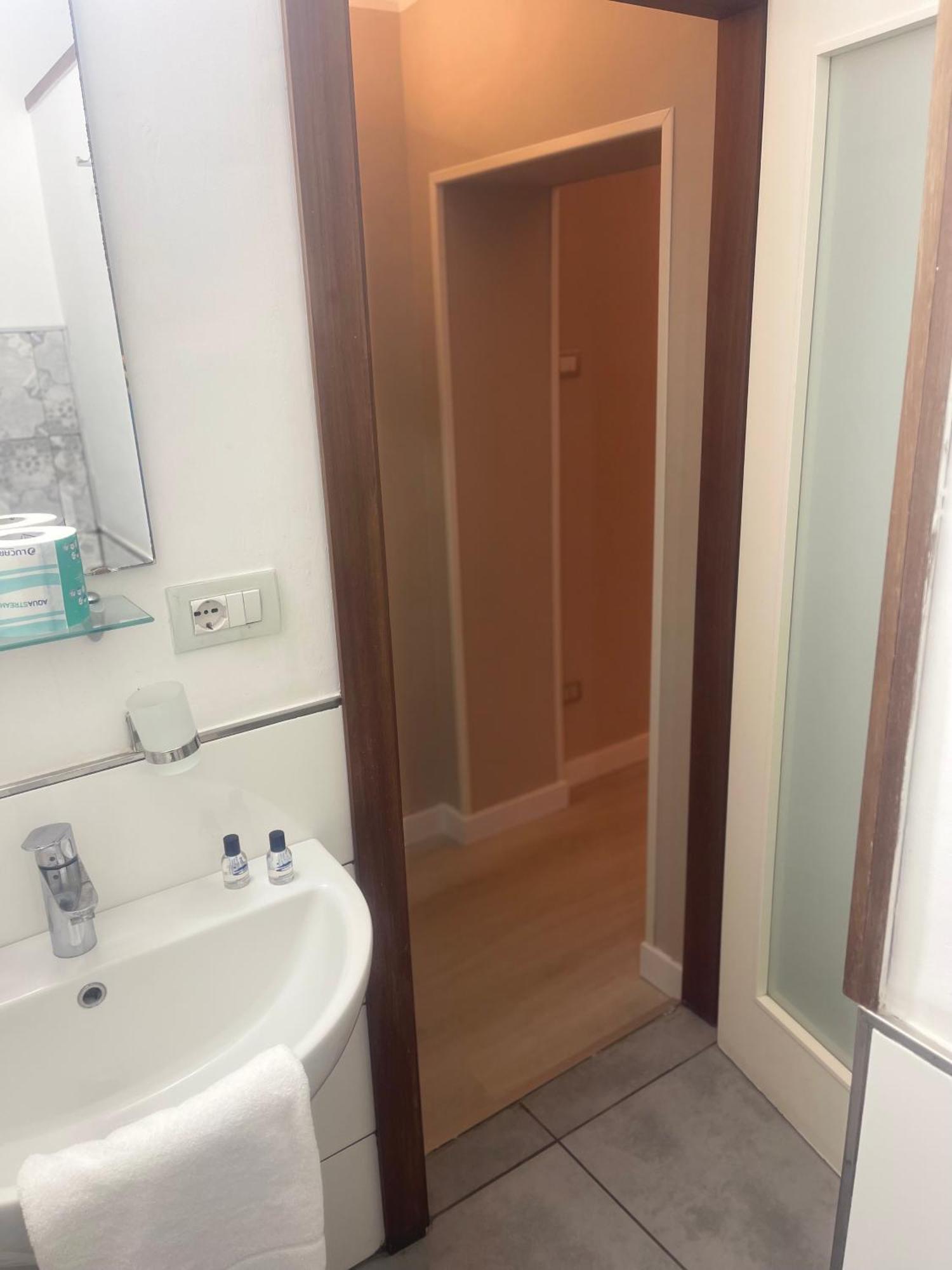 B&B Chez Moi Наполи Екстериор снимка