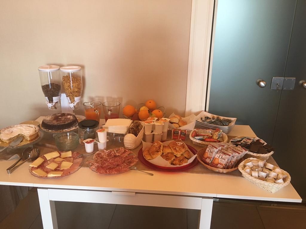B&B Chez Moi Наполи Екстериор снимка